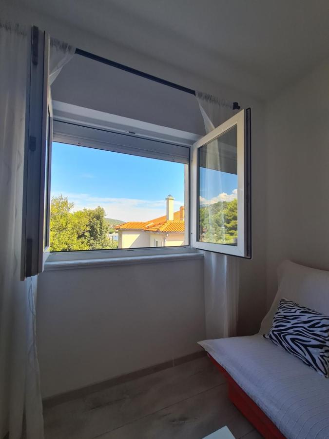 Apartman Karmen Barbat na Rabu Экстерьер фото